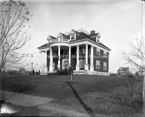Residence of Dr. H. D. W. Carvelle, 2159 Elm Street